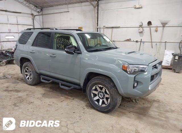 Toyota 4runner 2024, VIN JTERU5JR1R6279986, 1/5