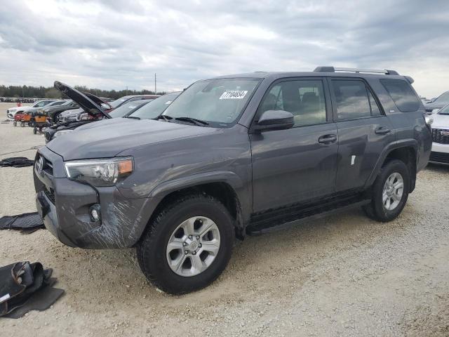 Toyota 4runner 2022, VIN JTERU5JR3N6071456, 6/11