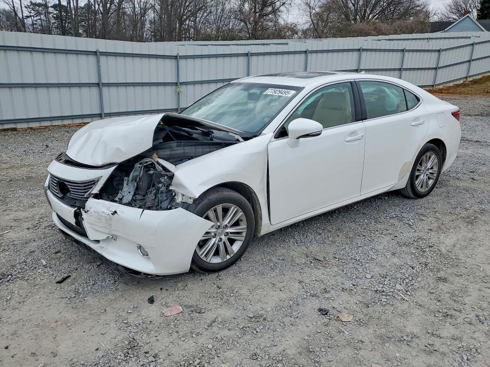 Lexus ES 2013, VIN JTHBW1GG3D2038380, 8/10