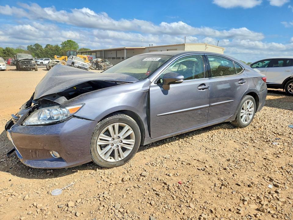 Lexus ES 2013, VIN JTHBW1GG3D2038380, 10/10