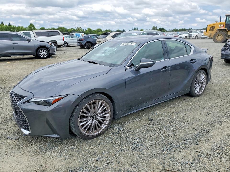 Lexus IS 2021, VIN JTHGZ1E21M5020060, 1/5
