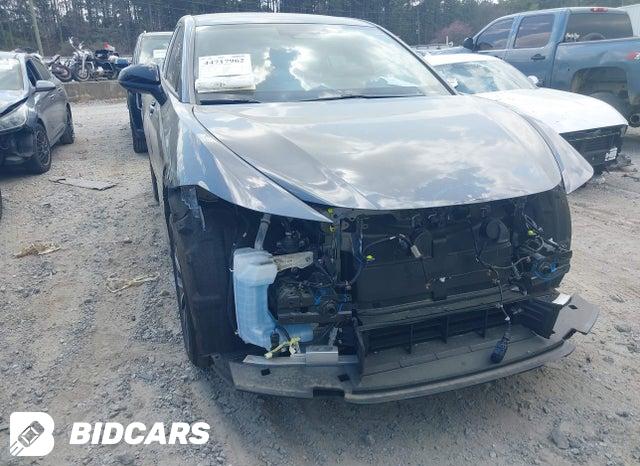 Lexus RZ 300E 2024, VIN JTJABABB7RA000472, 4/5