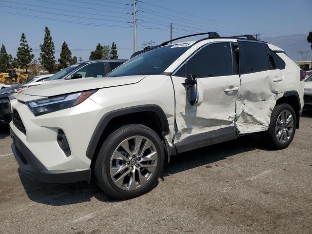 Toyota RAV4 2021, VIN JTMAB3FV5MD047252, 8/11