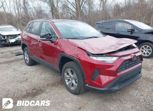 Toyota RAV4 2024, VIN JTMB6RFV7RD136663, 1/5