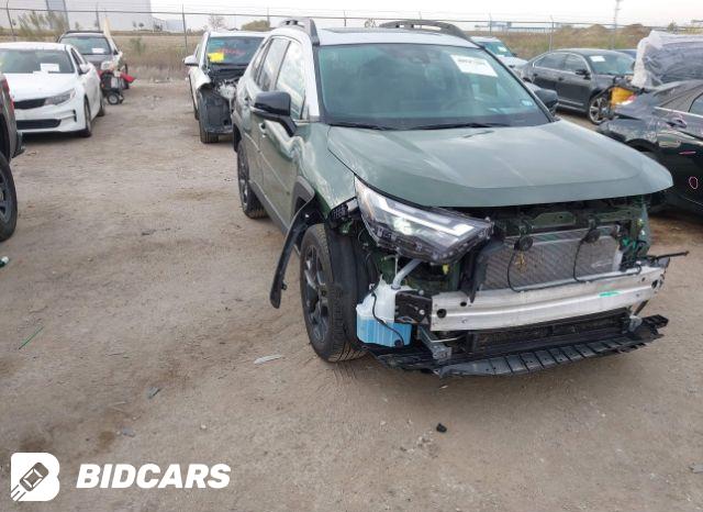 Toyota RAV4 2025, VIN JTME6RFV9SD573616, 2/5