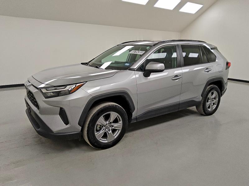 Toyota RAV4 2022, VIN JTME6RFVXND529337, 3/5
