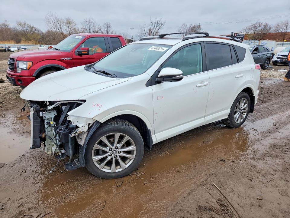 Toyota RAV4 2019, VIN JTMEWRFV1KJ009475, 7/11
