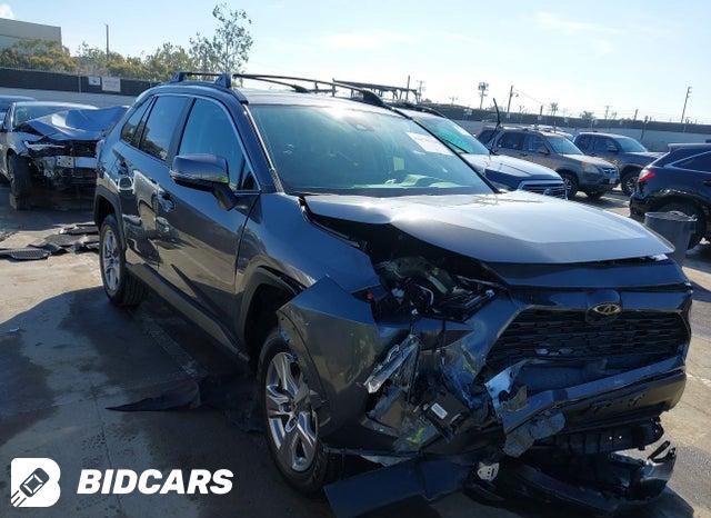 Toyota RAV4 2024, VIN JTMFB3FV3RD174921, 1/10