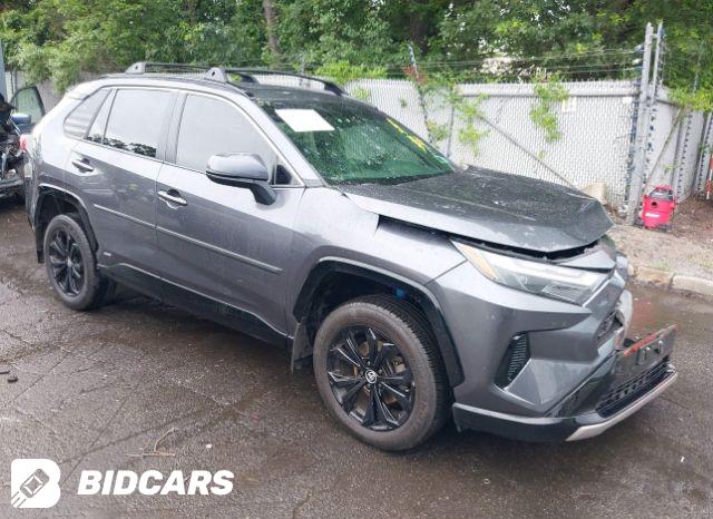 Toyota RAV4 2023, VIN JTMFB3FV5PD142629, 2/5