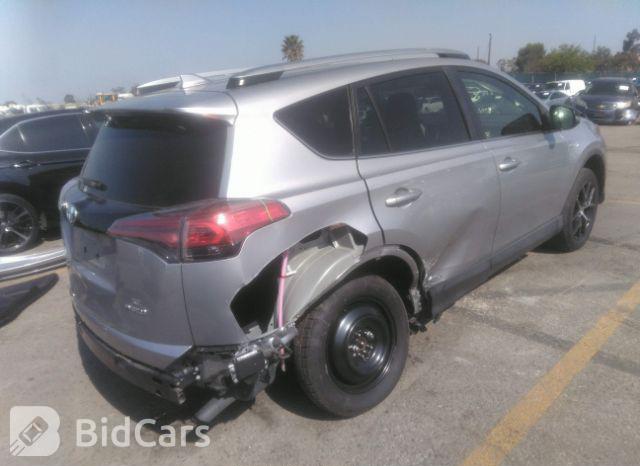 Toyota RAV4 2017, VIN JTMJJREV5HD141886, 4/5