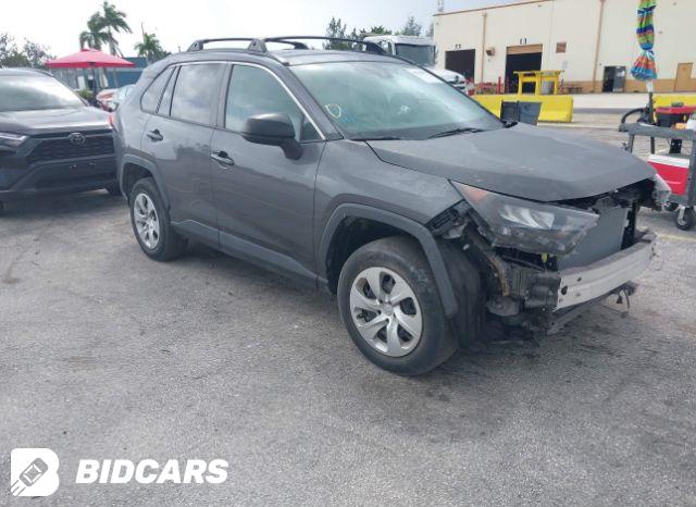 Toyota RAV4 2019, VIN JTMLWRFV1KD007053, 3/5