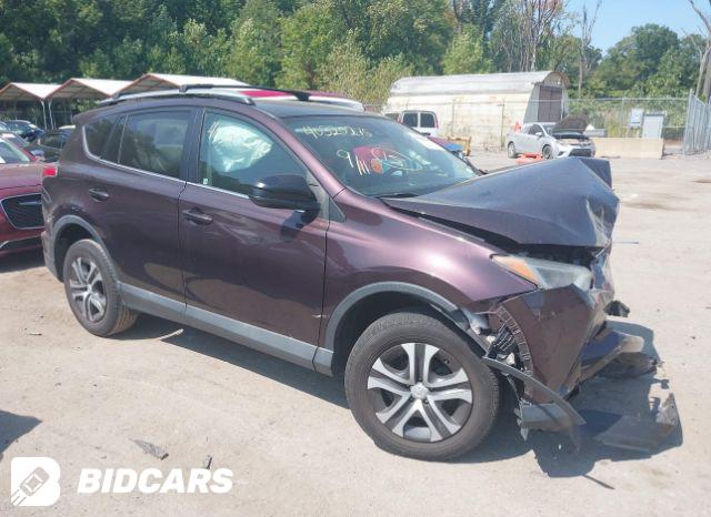 Toyota RAV4 2018, VIN JTMRFREV0JJ255225, 2/11