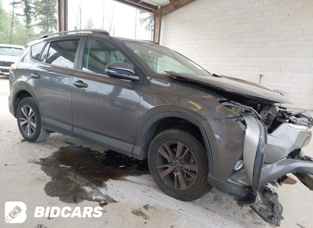 Toyota RAV4 2016, VIN JTMRJREVXGD011409, 2/5