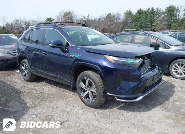 Toyota RAV4 2023, VIN JTMRWRFV1PD179584, 2/5