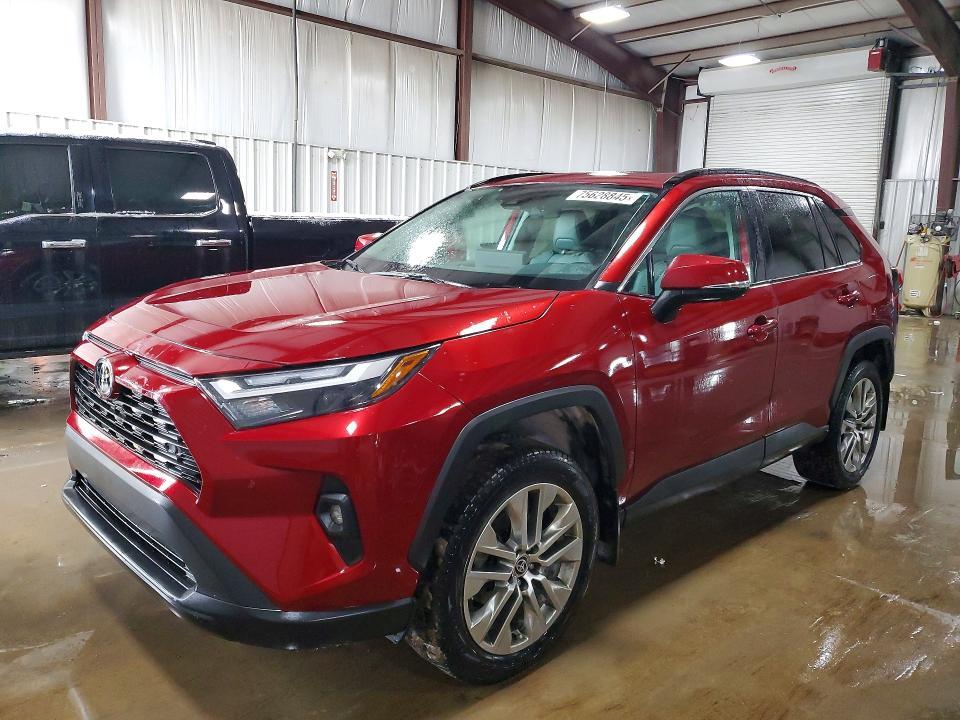 Toyota RAV4 2023, VIN JTMRWRFV1PD179584, 4/5