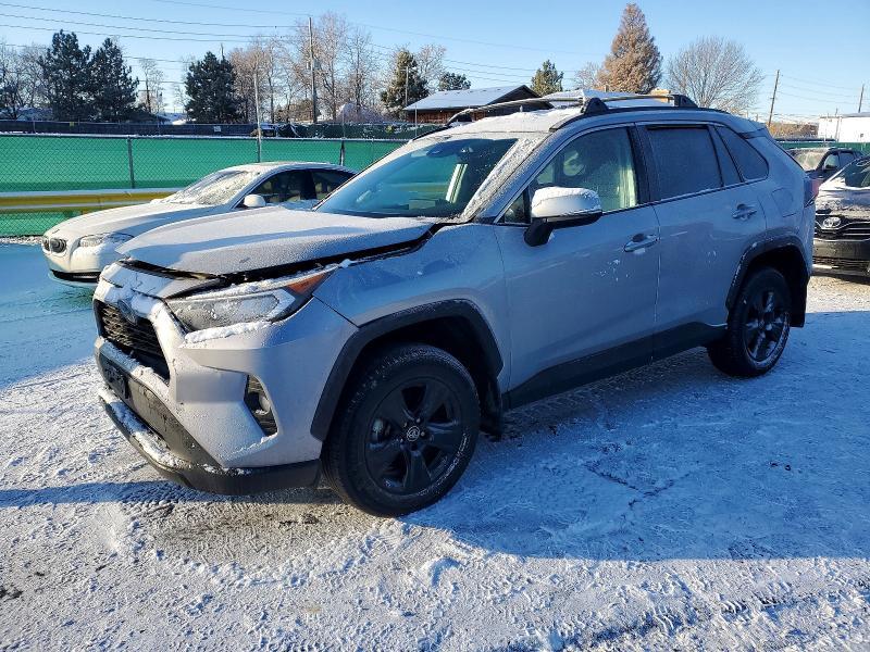 Toyota RAV4 2022, VIN JTMRWRFV6ND152765, 2/5