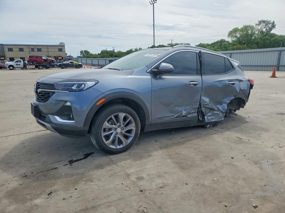 Buick Encore 2022, VIN KL4MMDSL5NB105711, 1/5