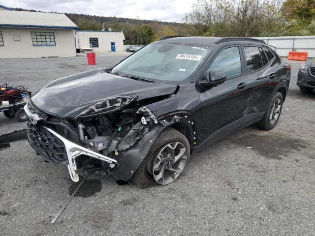 Chevrolet Trax 2024, VIN KL77LFE21RC122703, 3/5