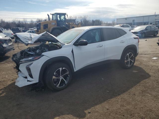 Chevrolet Trax 2025, VIN KL77LGEP0SC218734, 3/5