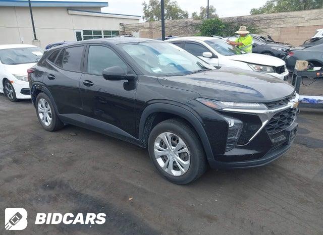 Chevrolet Trax 2024, VIN KL77LHE25RC043482, 2/5