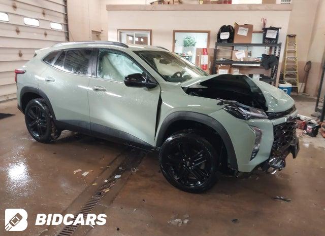 Chevrolet Trax 2024, VIN KL77LHE27RC008586, 3/5
