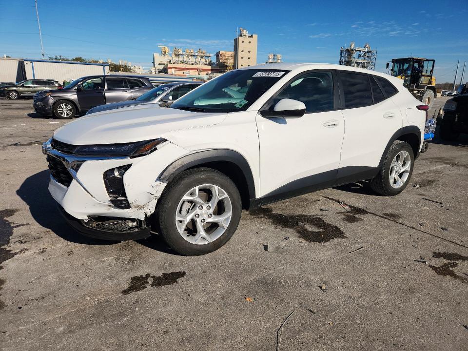Chevrolet Trax 2025, VIN KL77LHEP2SC279475, 1/5