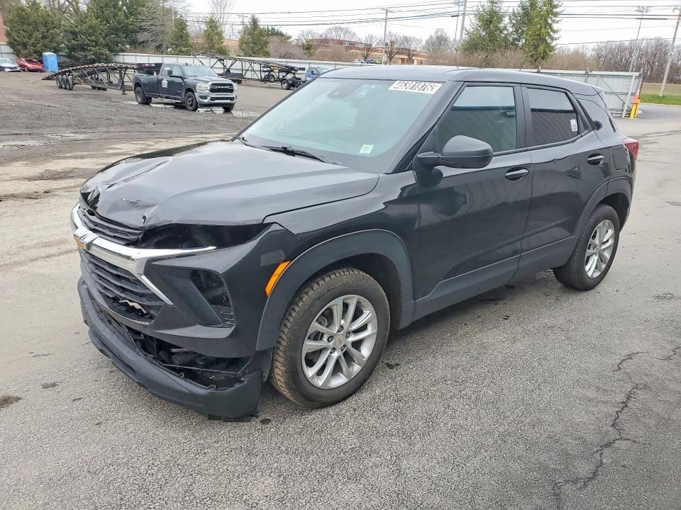 Chev Trailblazer 2023, VIN KL79MRSLXPB144691, 2/5