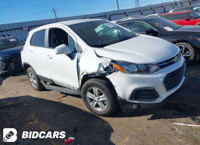 Chevrolet Trax 2022, VIN KL7CJNSM6NB518209, 3/5