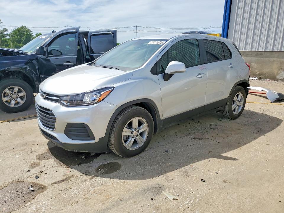 Chevrolet Trax 2021, VIN KL7CJPSBXMB306759, 2/5
