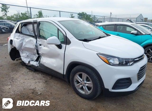 Chevrolet Trax 2022, VIN KL7CJPSM2NB546942, 2/5