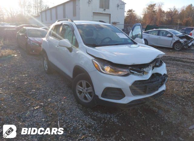 Chevrolet Trax 2022, VIN KL7CJPSM3NB569033, 1/5