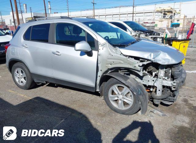 Chevrolet Trax 2022, VIN KL7CJPSM6NB565364, 4/5
