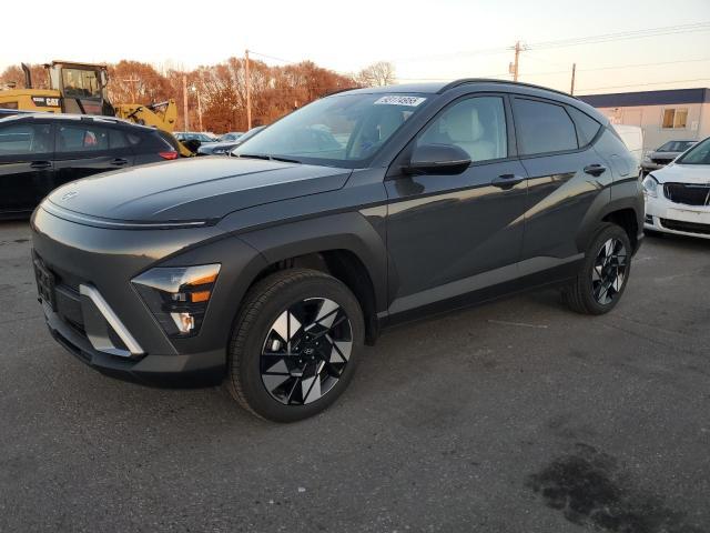 Hyundai Kona 2025, VIN KM8HBCAB4SU211904, 4/5