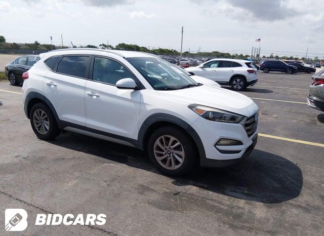 Hyundai Tucson 2018, VIN KM8J2CA40JU804080, 3/5