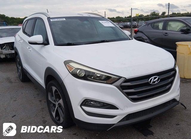 Hyundai Tucson 2017, VIN KM8J33A27HU437961, 3/5