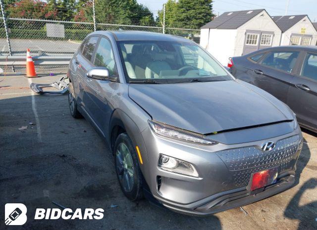 Hyundai Kona 2021, VIN KM8K3CA59MU738921, 1/5