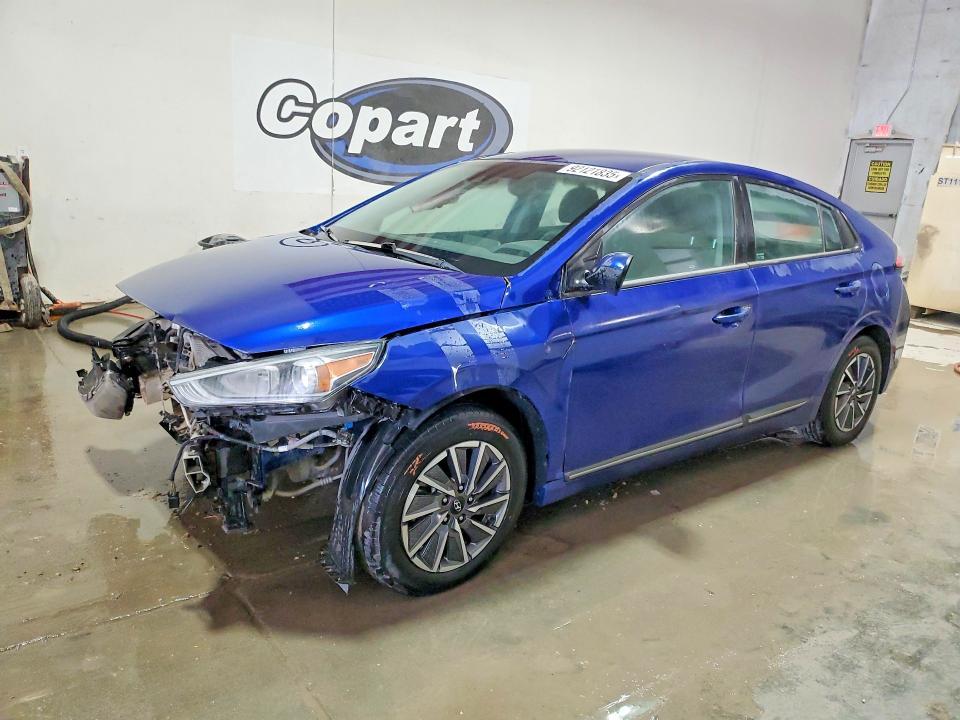 Hyundai Ioniq 2020, VIN KMHC65LC8LU242719, 3/5