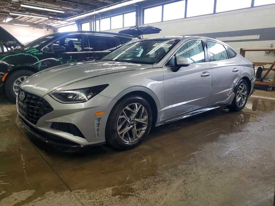 Hyundai Sonata 2023, VIN KMHL24JJ8PA060842, 2/5