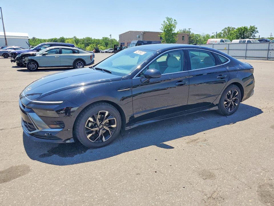 Hyundai Sonata 2025, VIN KMHL64JAXSA462956, 4/5