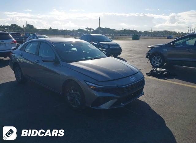Hyundai Elantra 2023, VIN KMHLM4AG1PU406579, 1/10