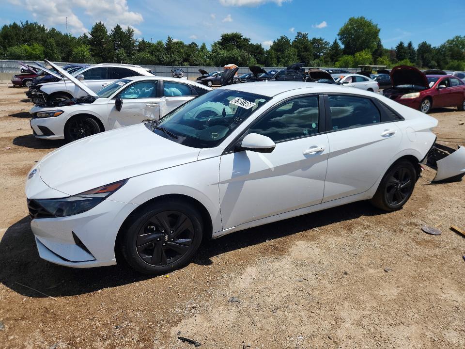 Hyundai Elantra 2022, VIN KMHLM4AG4NU259381, 3/5
