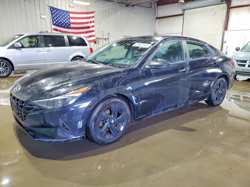 Hyundai Elantra 2022, VIN KMHLM4AJ7NU031922, 3/5