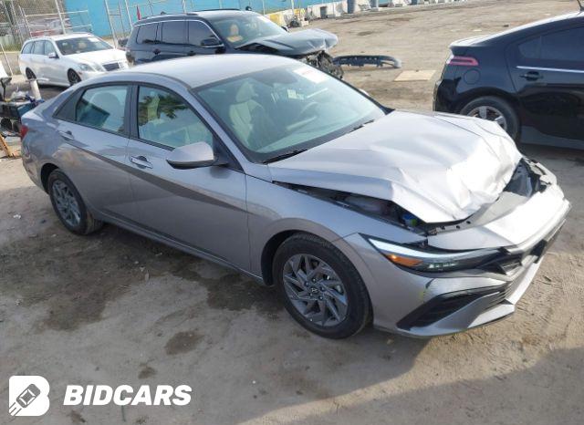 Hyundai Elantra 2025, VIN KMHLM4DG5SU008831, 2/5