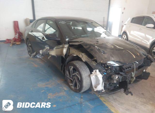 Hyundai Elantra 2025, VIN KMHLM4DG6SU008417, 3/5