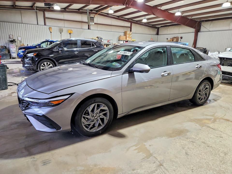 Hyundai Elantra 2025, VIN KMHLM4DG6SU971804, 7/11