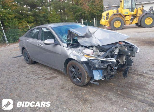 Hyundai Elantra 2024, VIN KMHLM4DJ8RU103146, 3/5