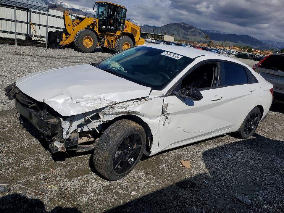 Hyundai Elantra 2022, VIN KMHLN4AJ1NU013977, 4/5