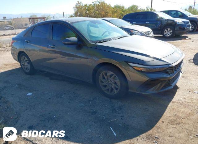 Hyundai Elantra 2023, VIN KMHLP4AGXPU370981, 8/11
