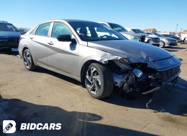 Hyundai Elantra 2025, VIN KMHLP4DGXSU959372, 2/5