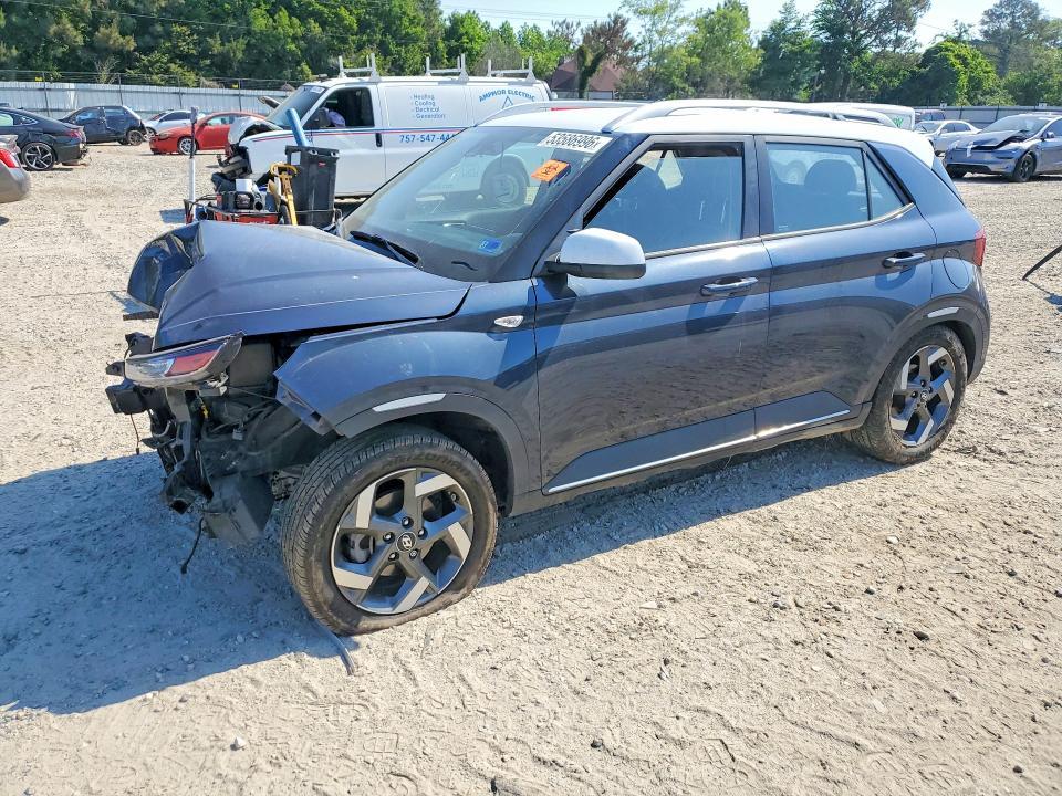 Hyundai Venue 2022, VIN KMHRC8A31NU136929, 2/5
